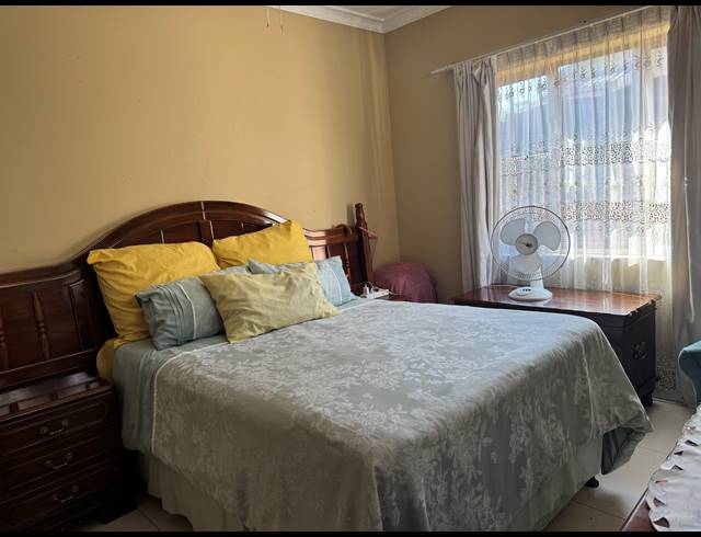 3 BEDROOM FREEHOLD FOR SALE IN HILLARY